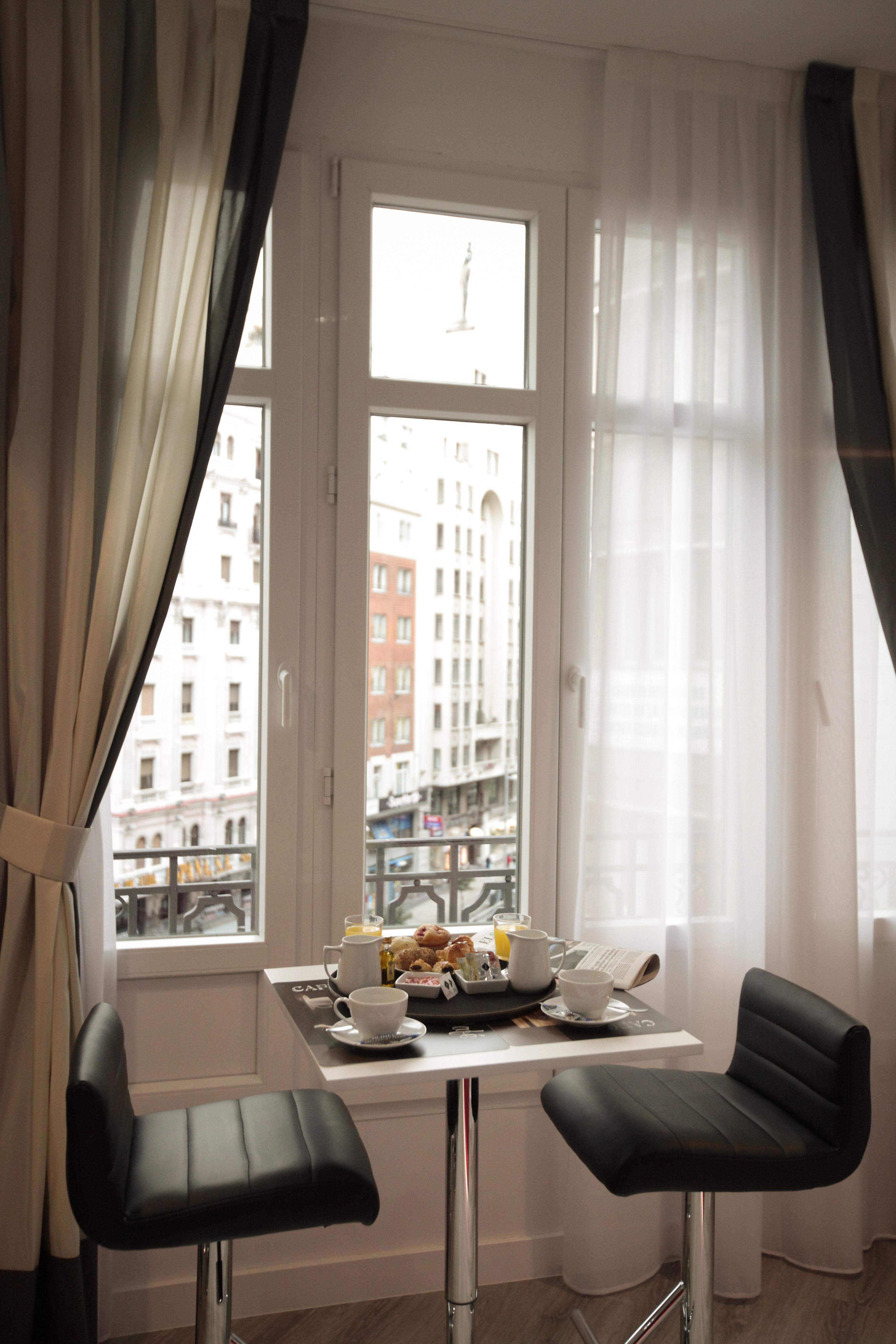 Vitium Urban Suites Мадрид Экстерьер фото